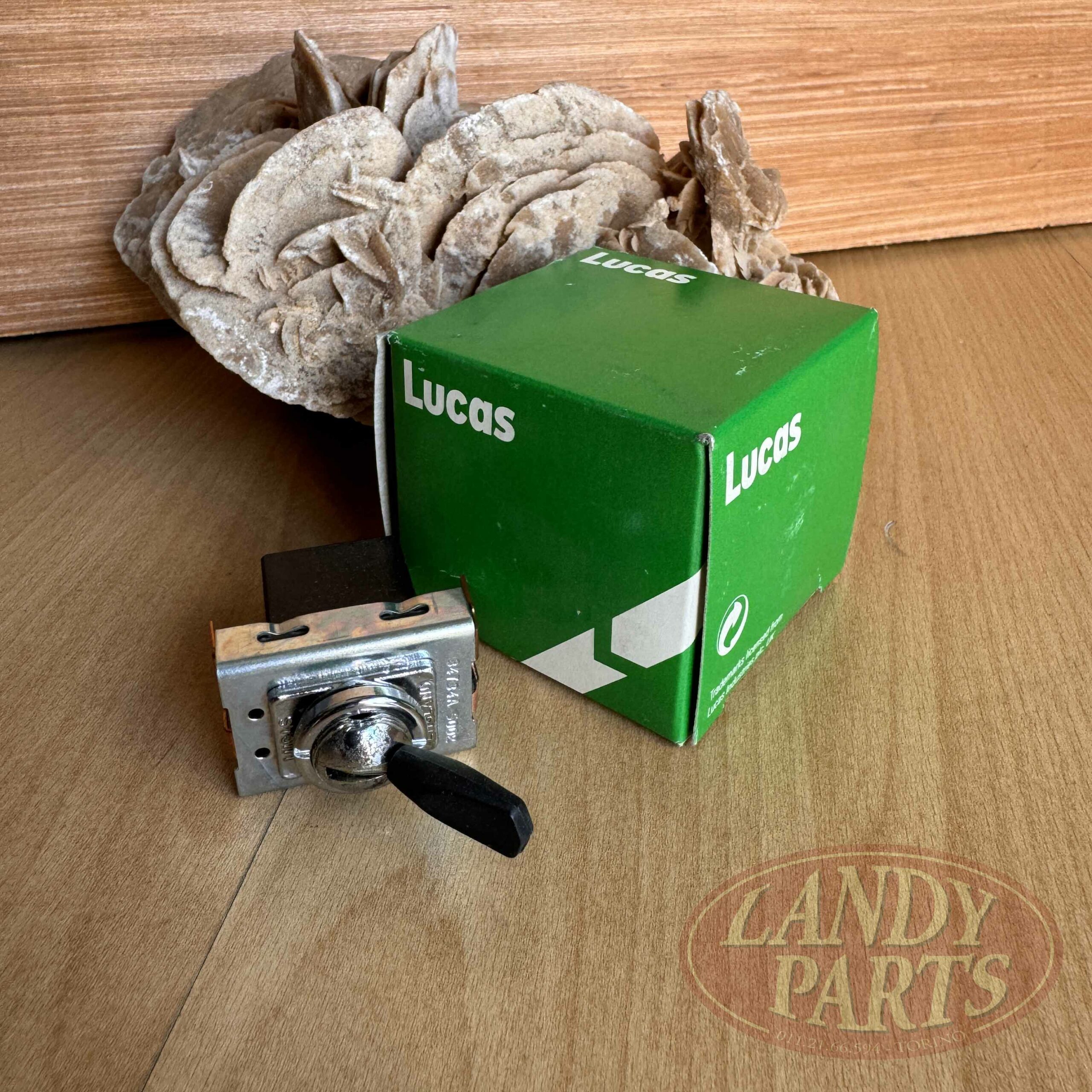 Interruttore luce interna e strumenti Land Series 555877